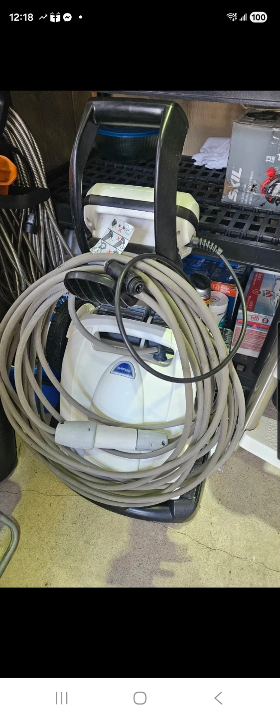 Polaris 945 Pool Cleaner