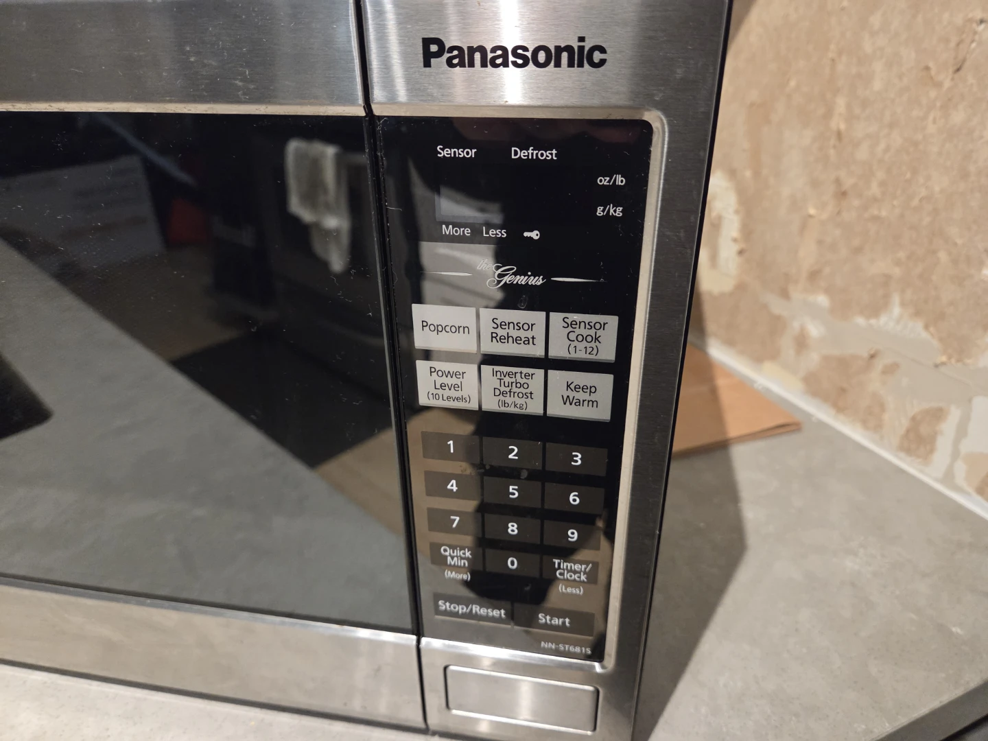 Panasonic Microwave Oven NN-ST681S - photo 2