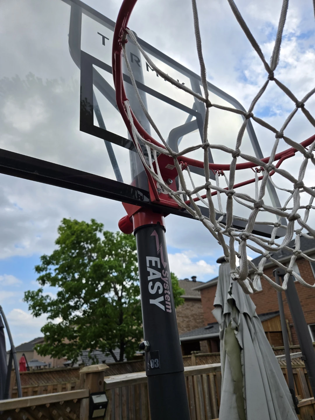 Tarmak Basketball Hoop with Easy System