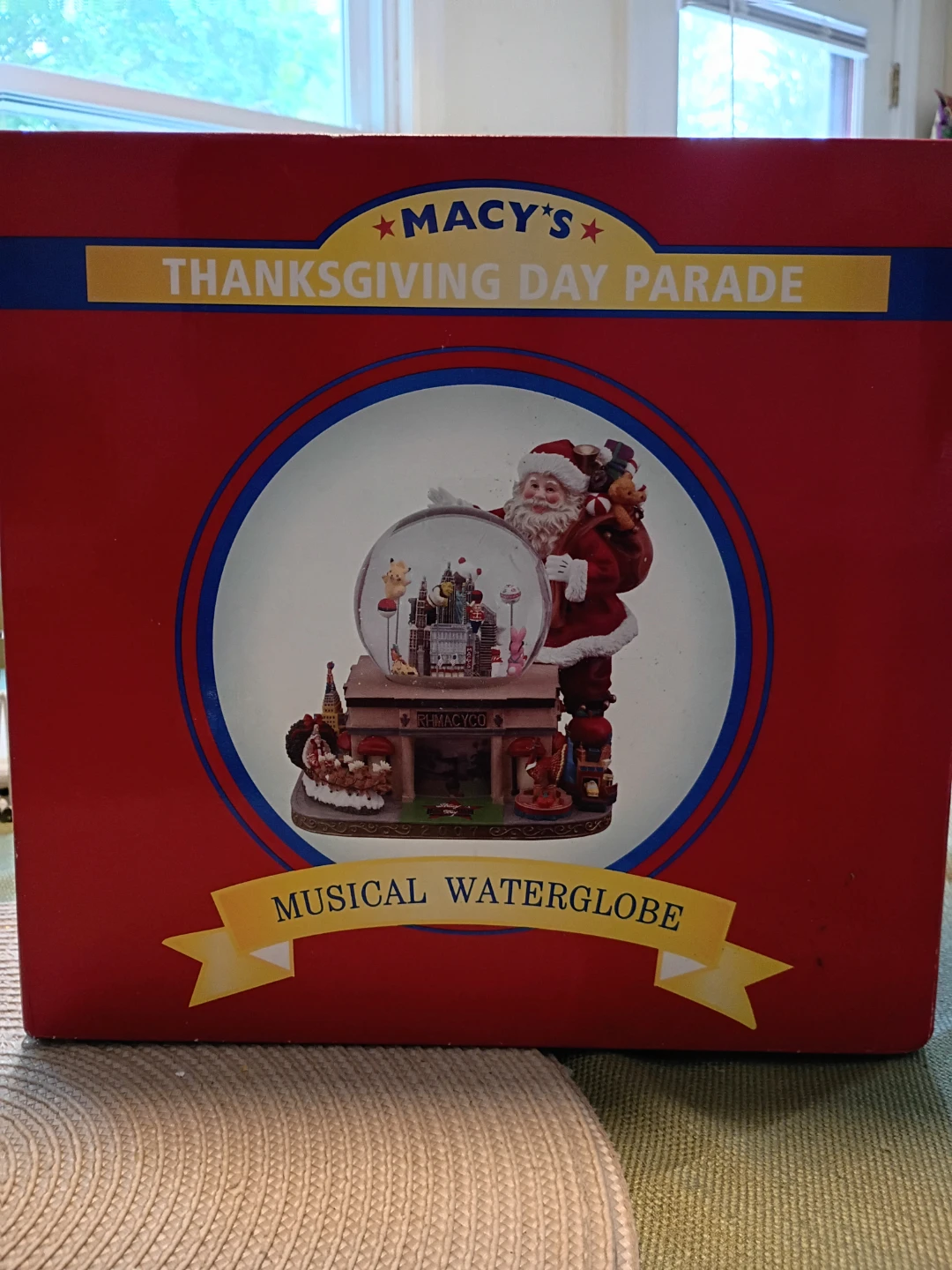 Extra large Macy's Thanksgiving Day Parade Musical Waterglobe