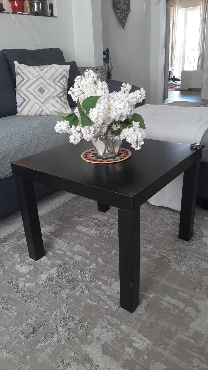 Black square side table ( 2 )