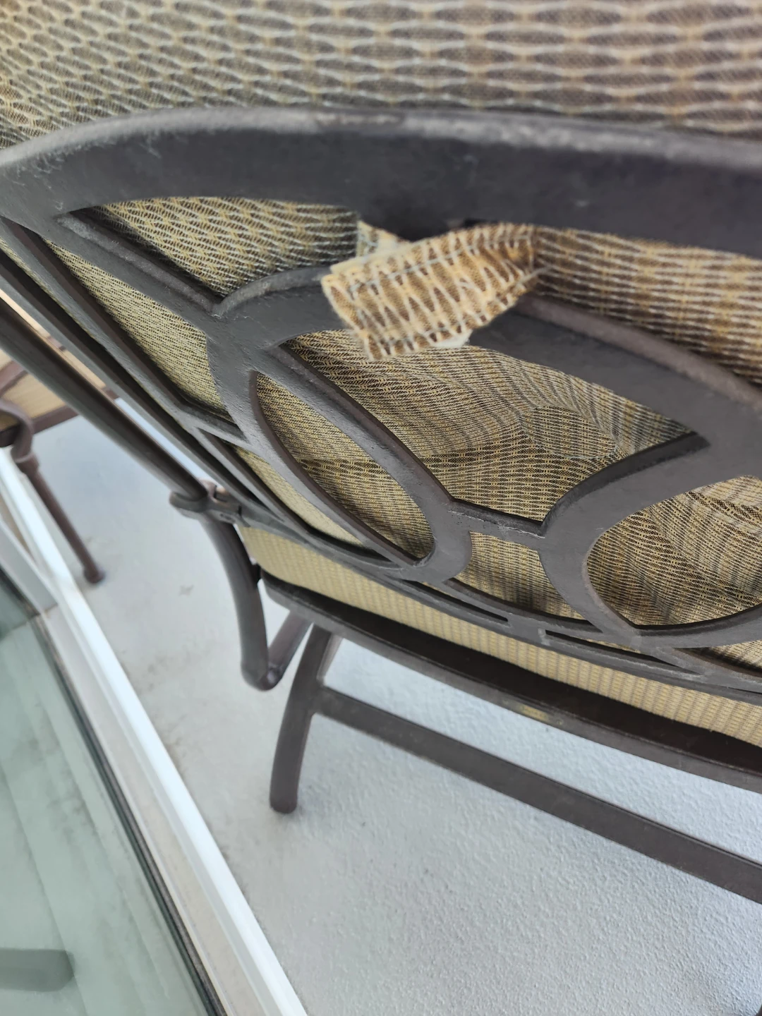 Patio chairs and ottoman - photo 4