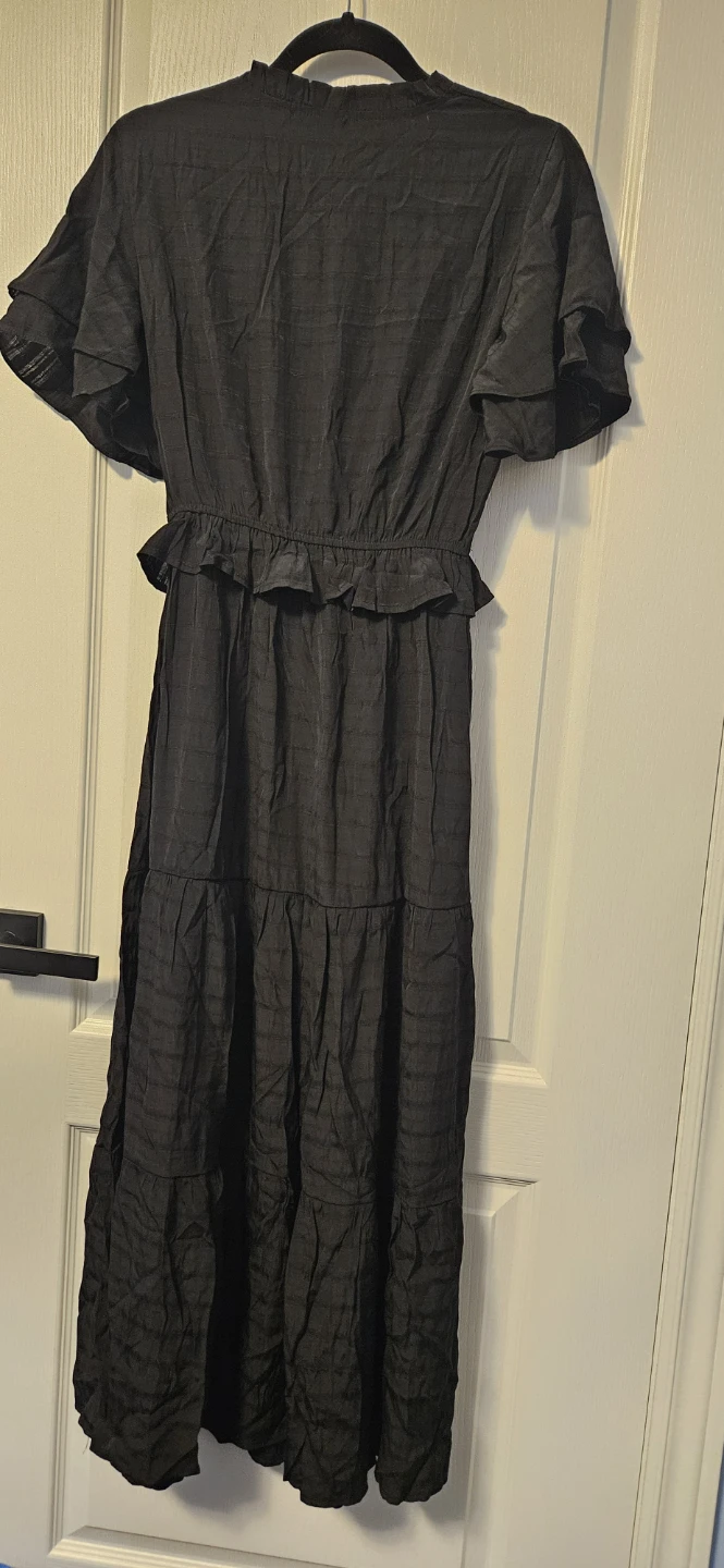 Pretty Garden Solid Black Short Sleeve Maxi Dress Small - photo 2
