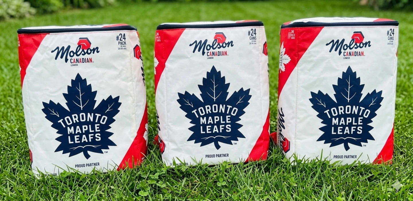 NEW Toronto Maple Leafs x Molson 24-Can Cooler Bags (Set of 4) - photo 5