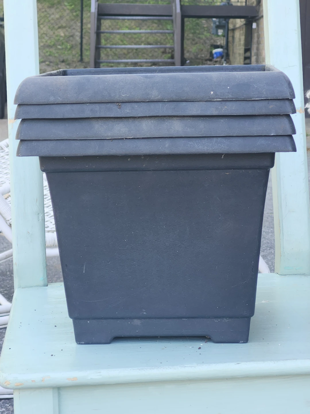 4 Dark Grey Square Planter Pot - photo 2
