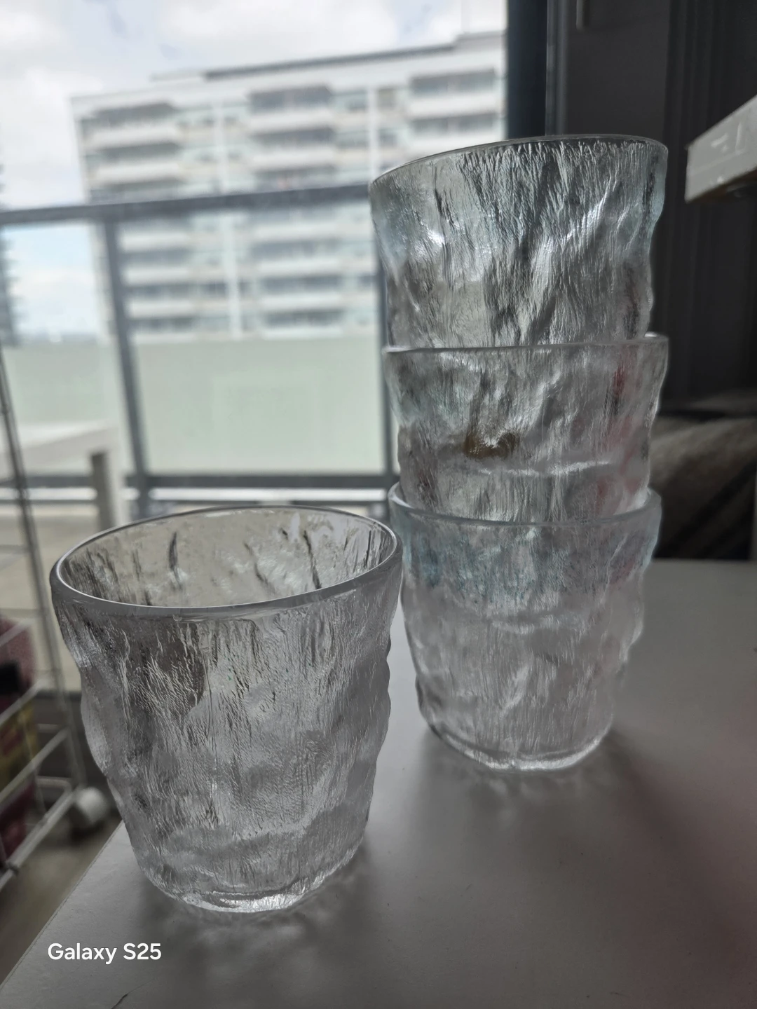 Set of 4 Textured Glass Tumblers