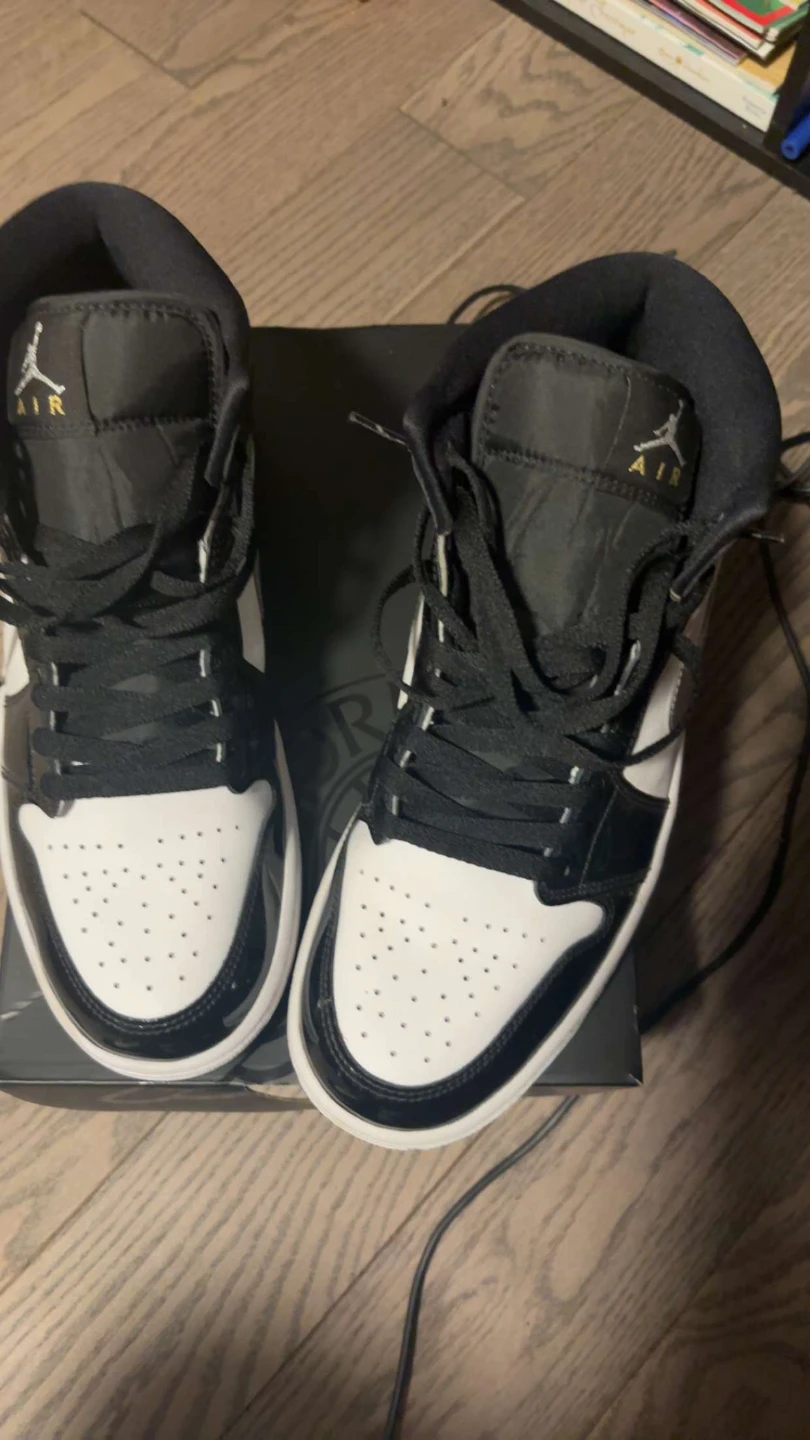 Air Jordan 1 Mid SE Black White Men's Shoes Size 9