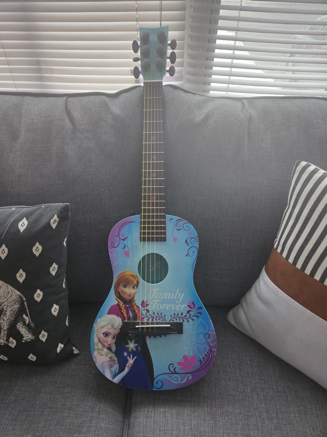 First Act Disney Frozen Acoustic Guitar - photo 3