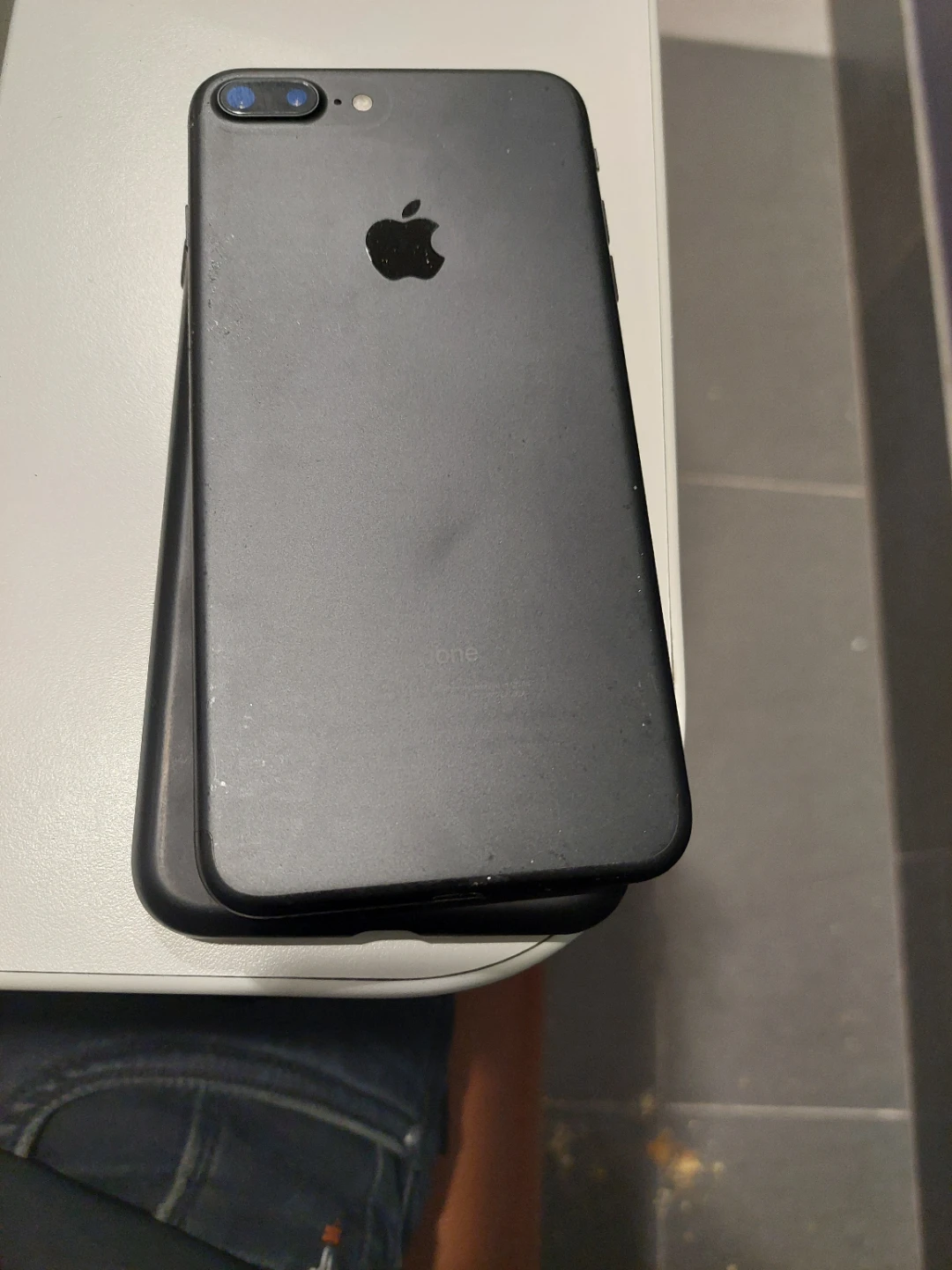 Apple iPhone 7 Plus - Black 128gb UNLOCKED - photo 3