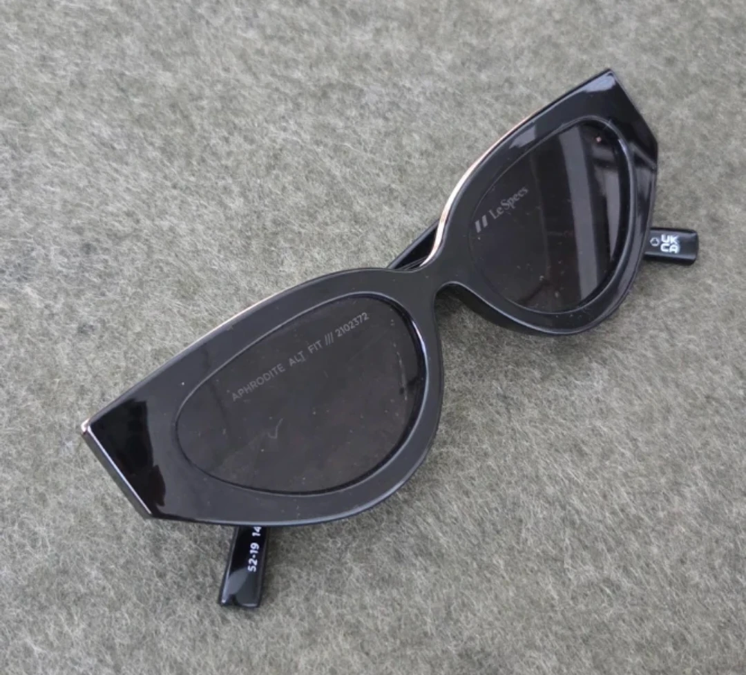 Le Specs Aphrodite Sunglasses