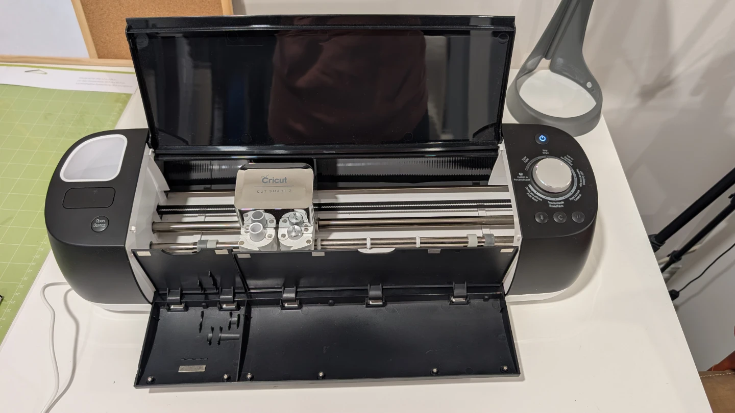 Cricut Explore Air 2 Machine with Tools and Vinyl Rolls