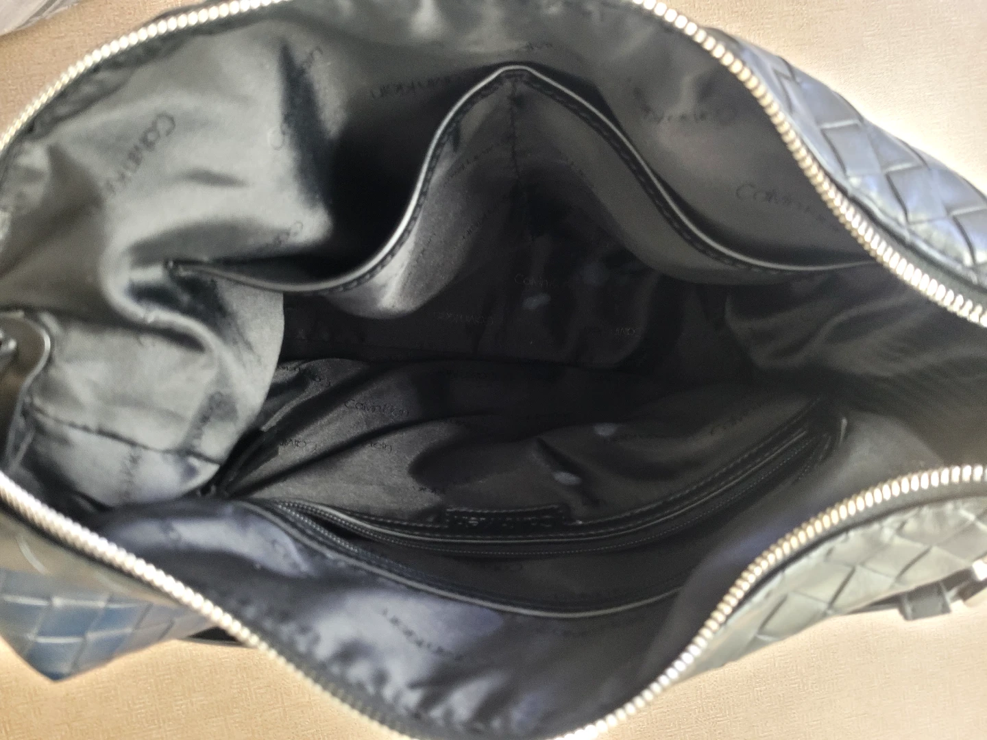 Calvin Klein Black Woven Hand Bag🥕🌱 - photo 3