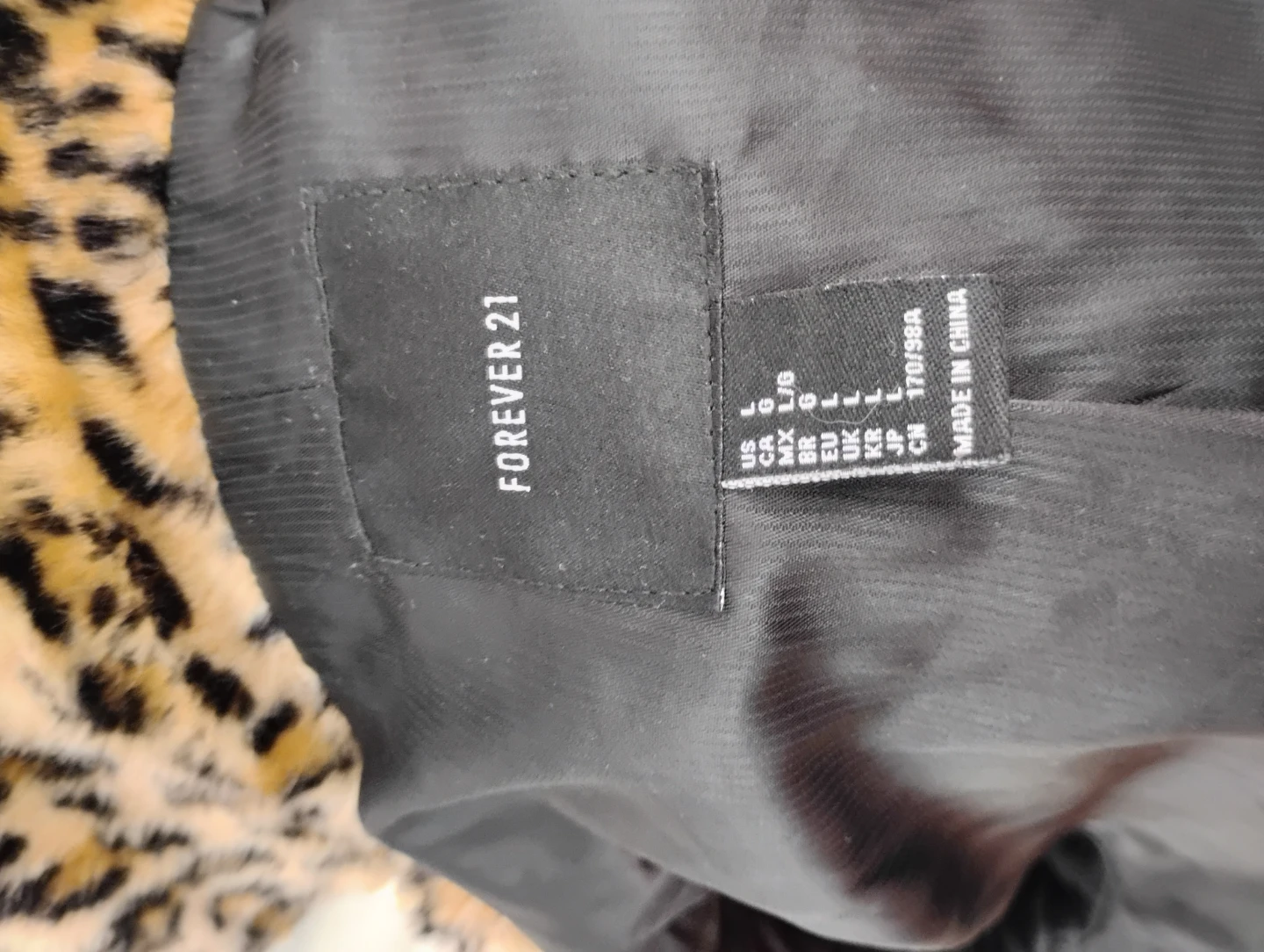 Forever 21 Leopard Print Faux Fur Jacket - Size L - photo 5