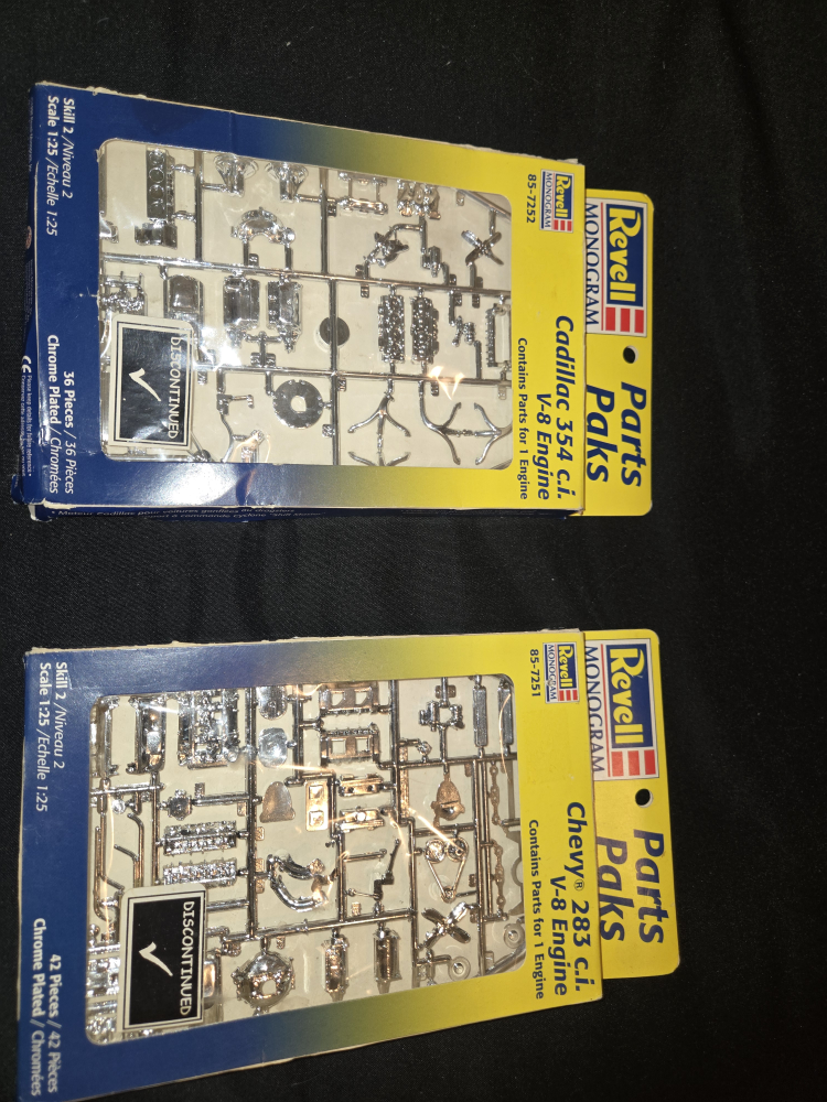 Revell Monogram Cadillac & Chevy V-8 Engine Parts Paks