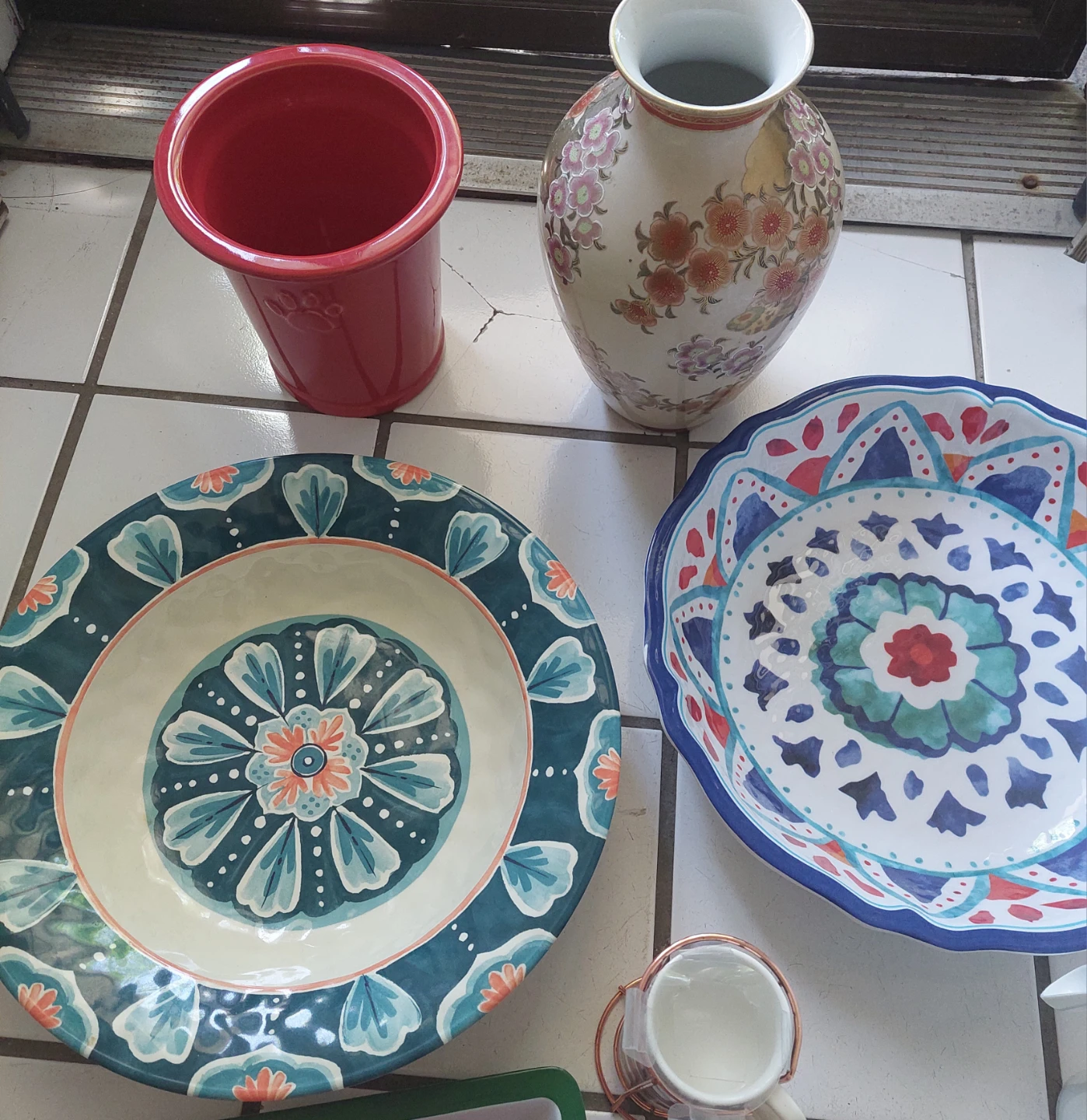 Assorted Kitchenware Lot - photo 3