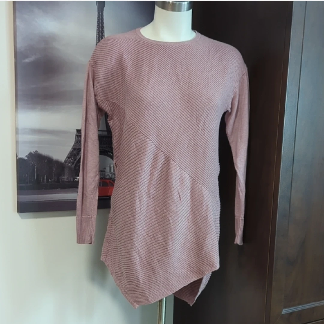 Reitmans Pink Ribbed Sweater - Small/Petite