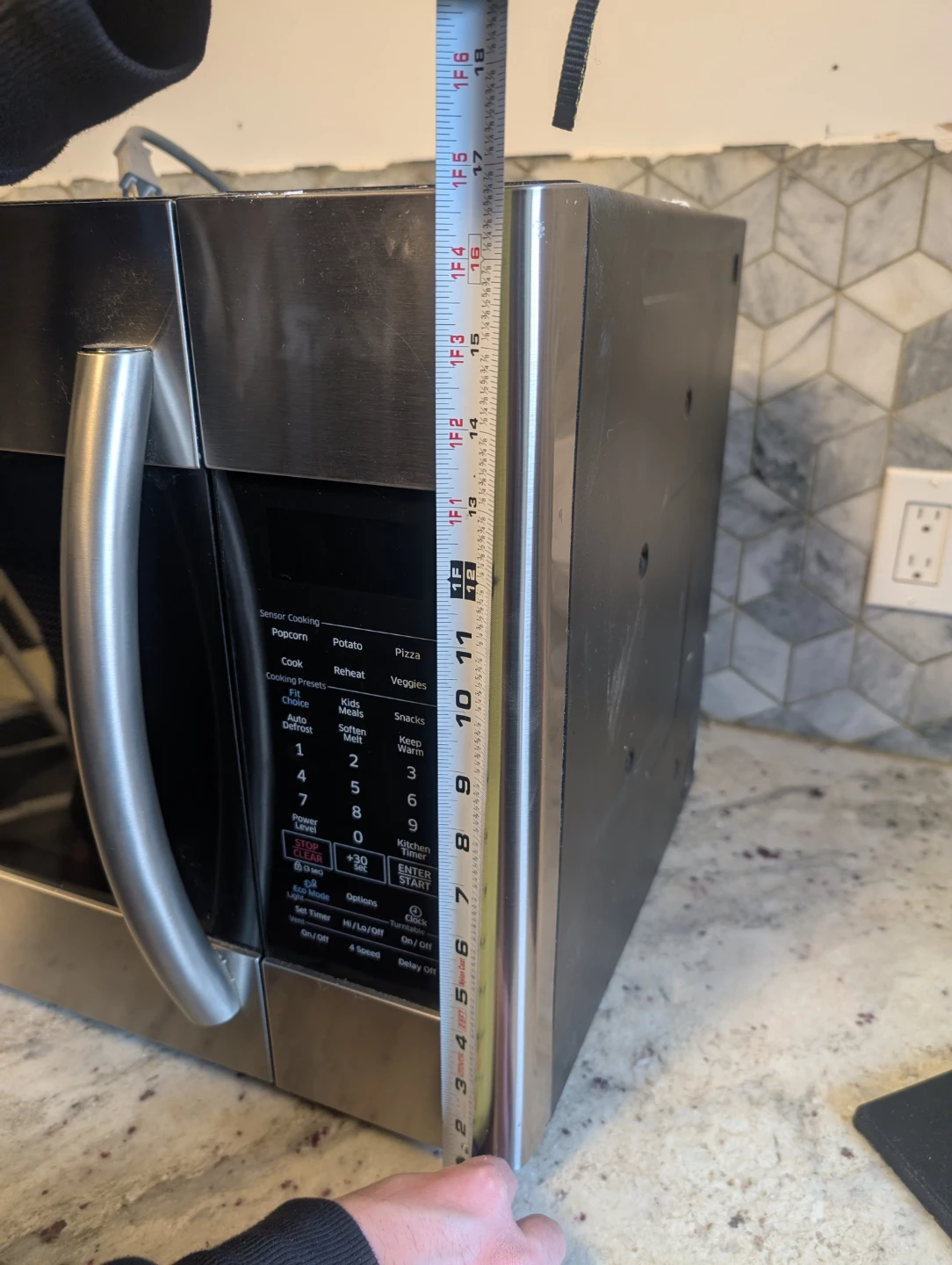 Samsung over the range microwave - photo 4