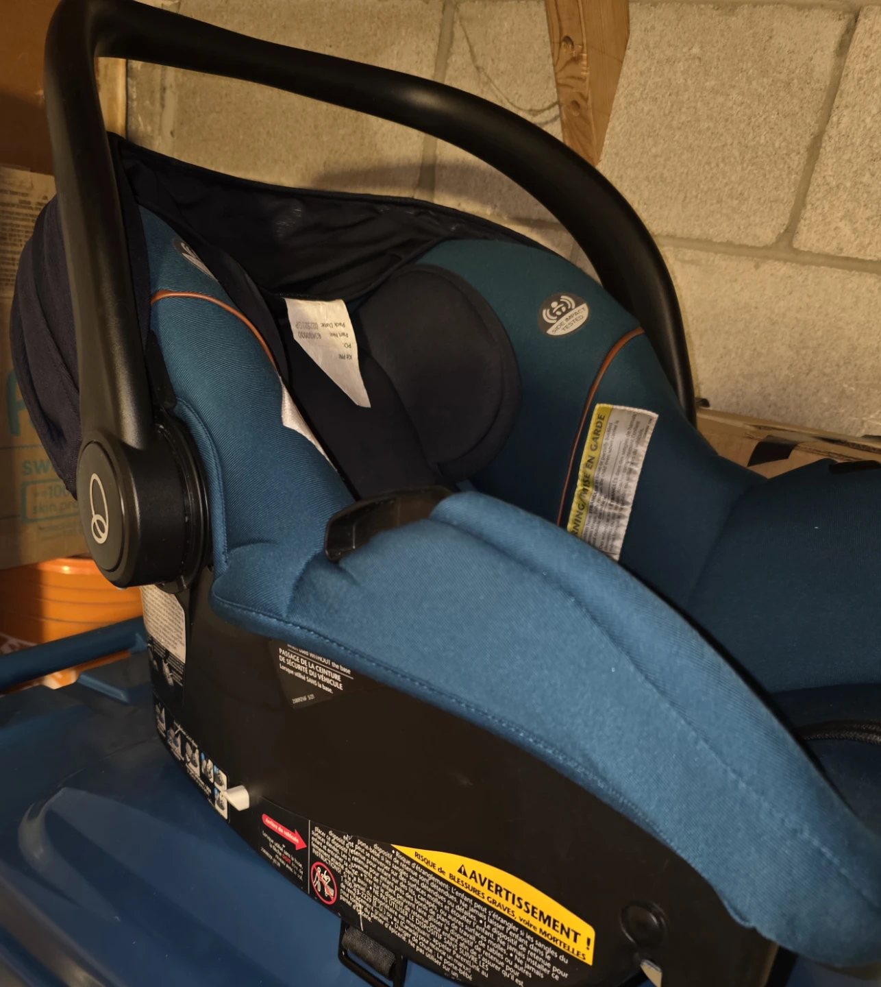 Quinny Infant Car Seat - photo 2