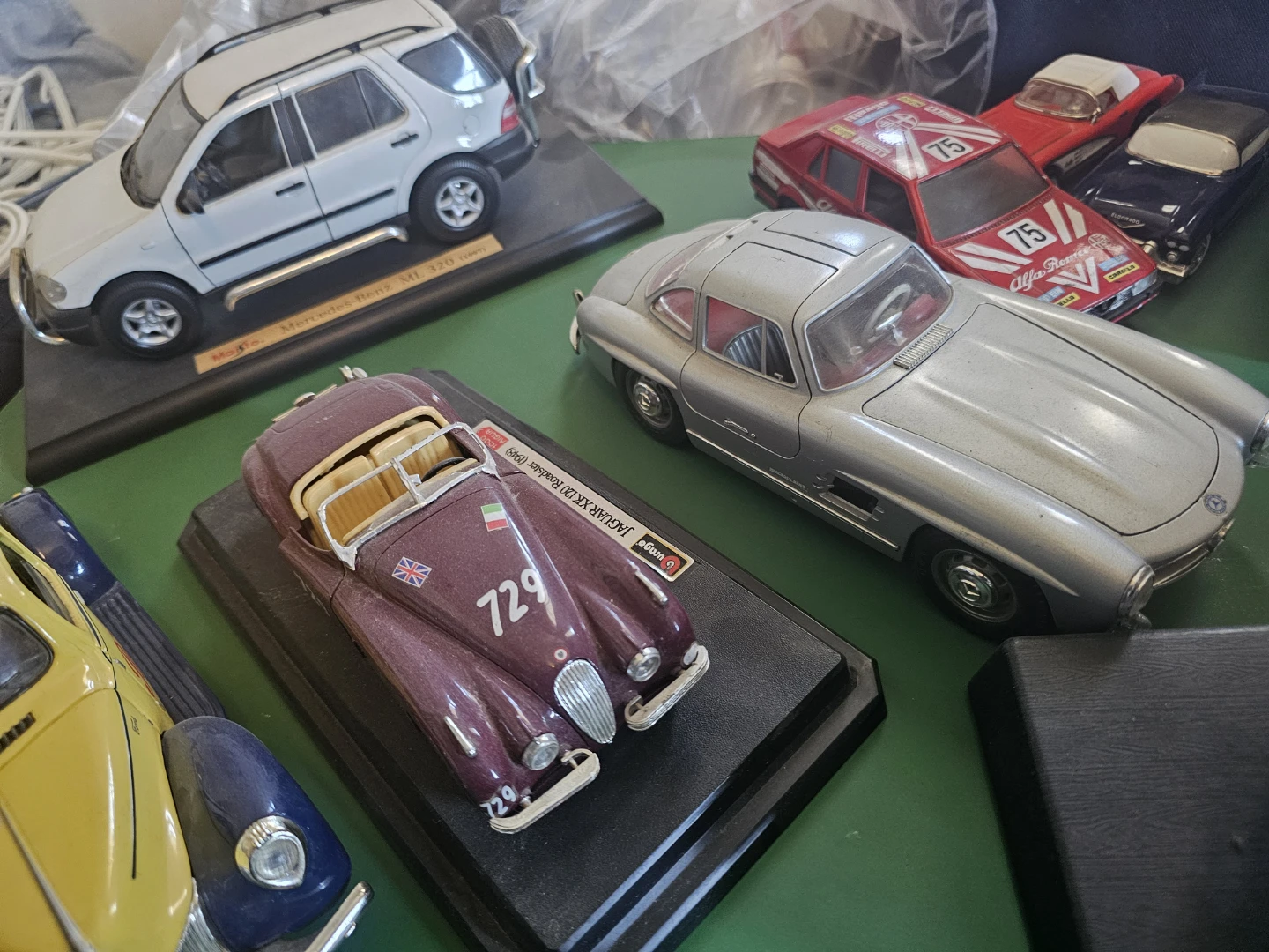 Variety of models cars all for 30 - photo 3