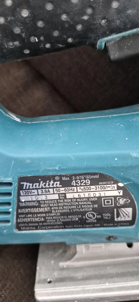 Makita 4329 Jigsaw - photo 3