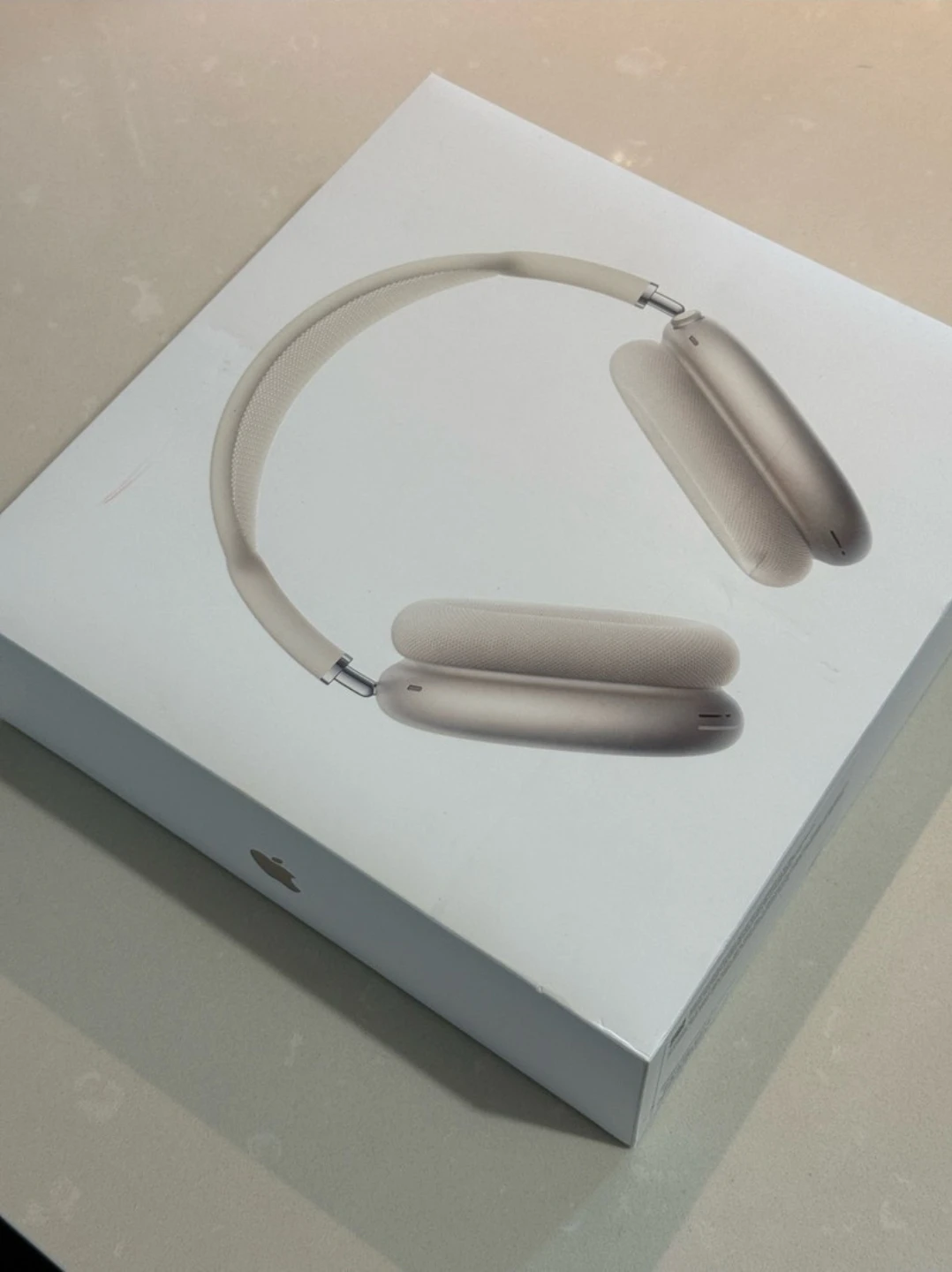 Apple AirPods Max USB-C Starlight - Brand New Sealed