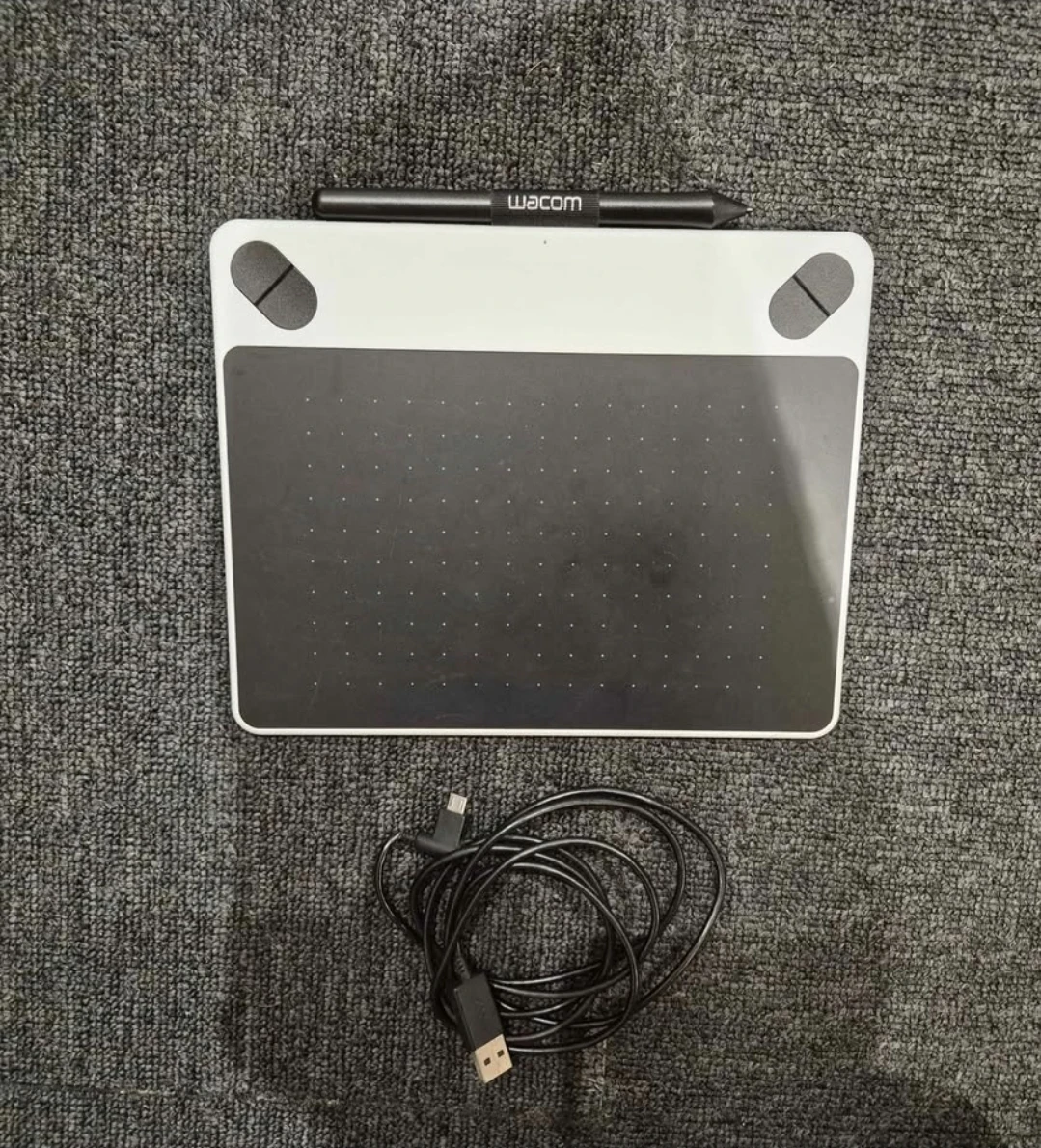Wacom Drawing Tablet - photo 2