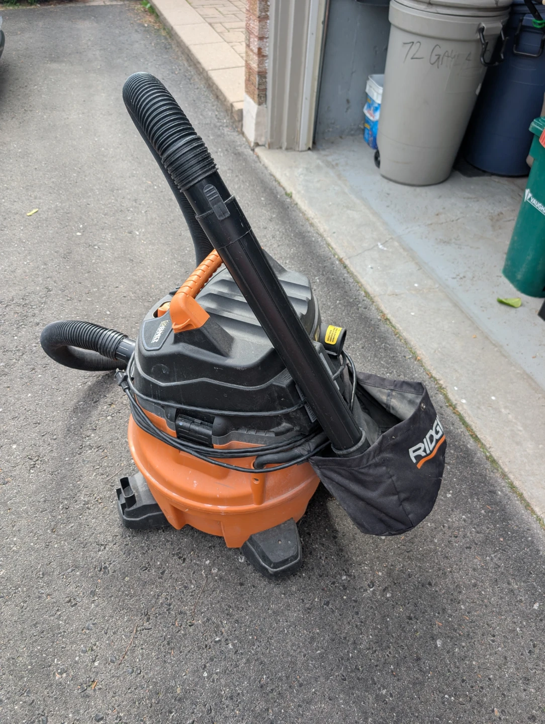 RIDGID 6.0 HP 14 Gallon Wet/Dry Vacuum Shop Vac - photo 3