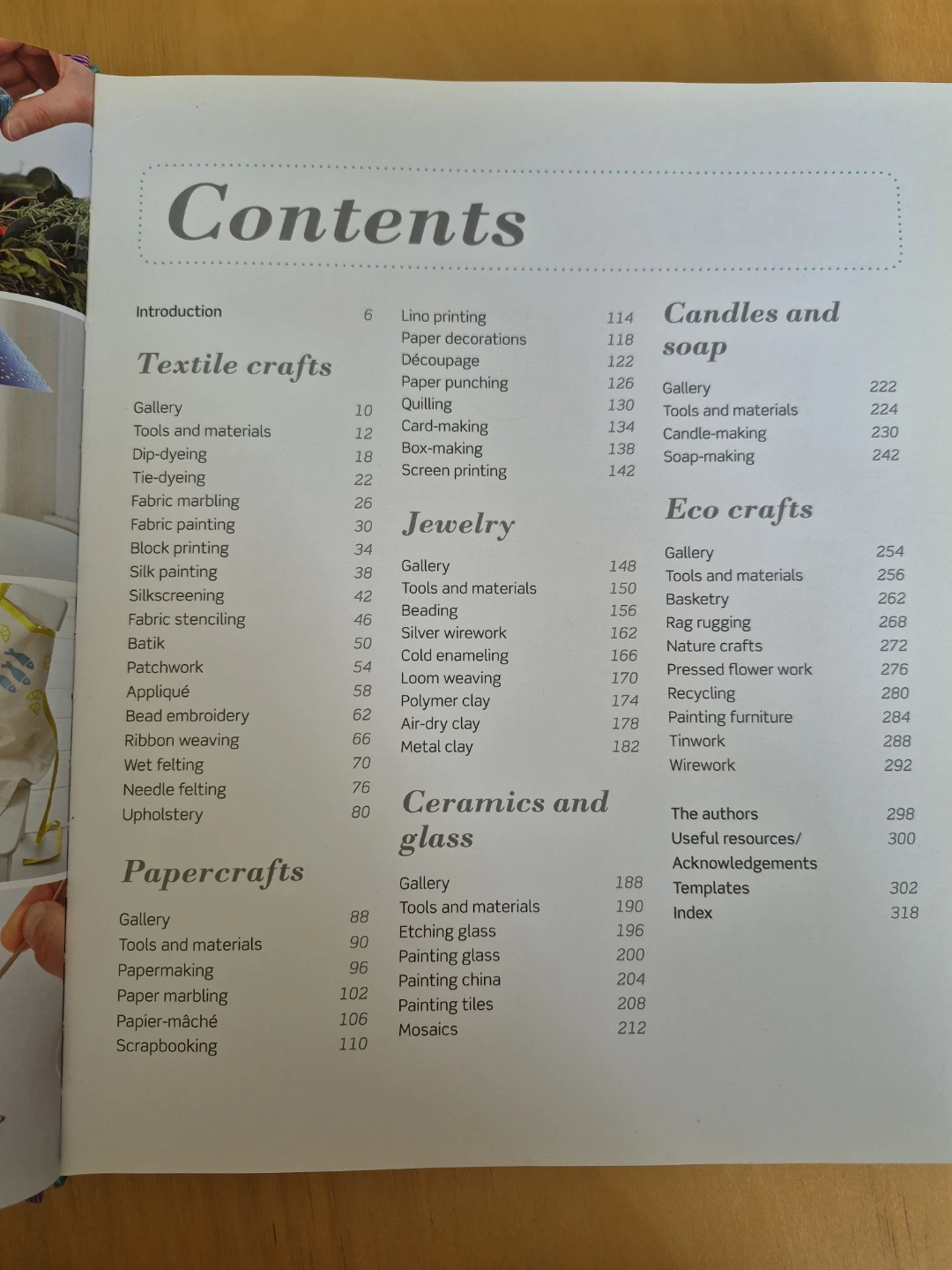 Craft Book : How-To do All the Crafts! Instructions - photo 2