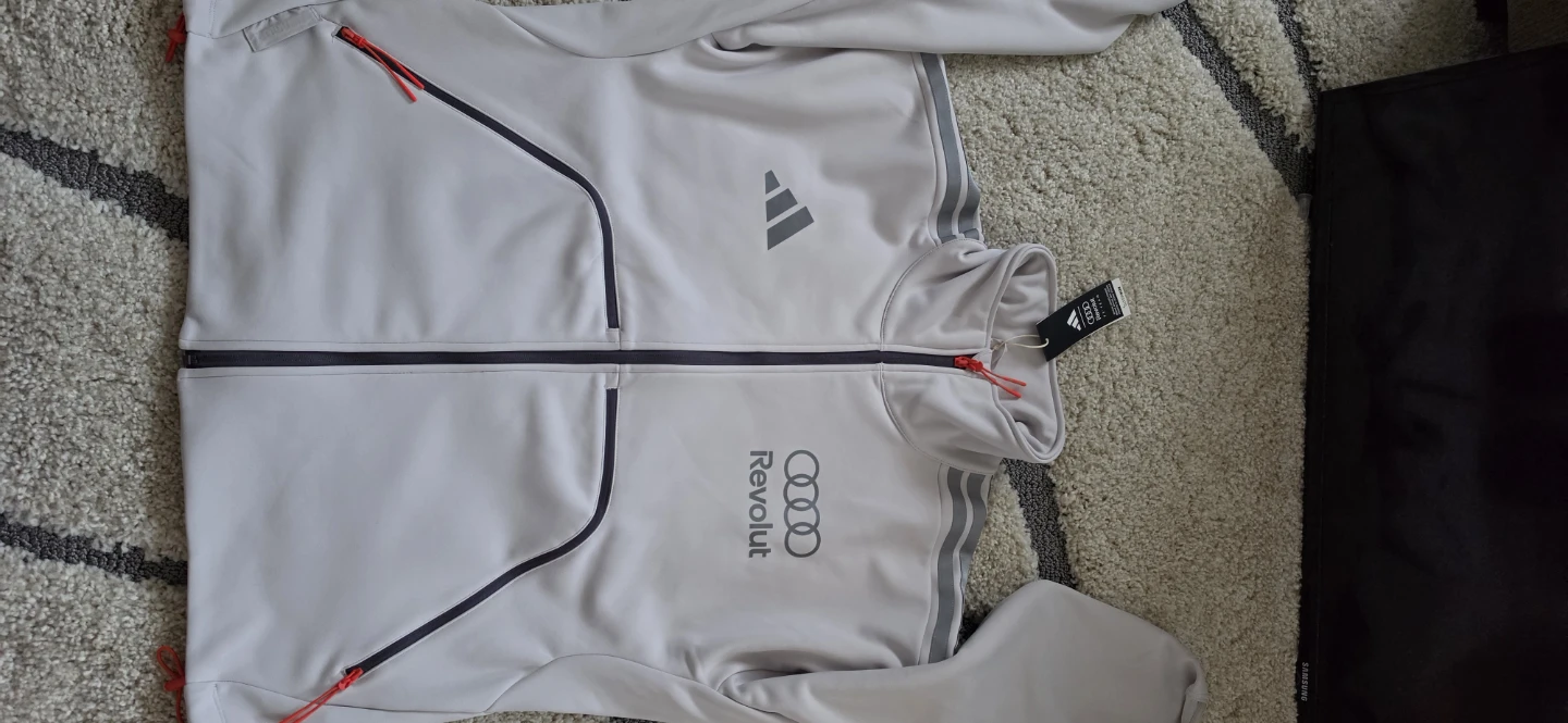 Audi Revolut F1® Team Engineers & Marketing Track Top