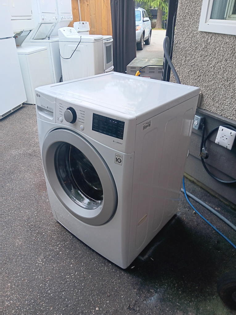 LG Front Load Washing Machine - photo 5