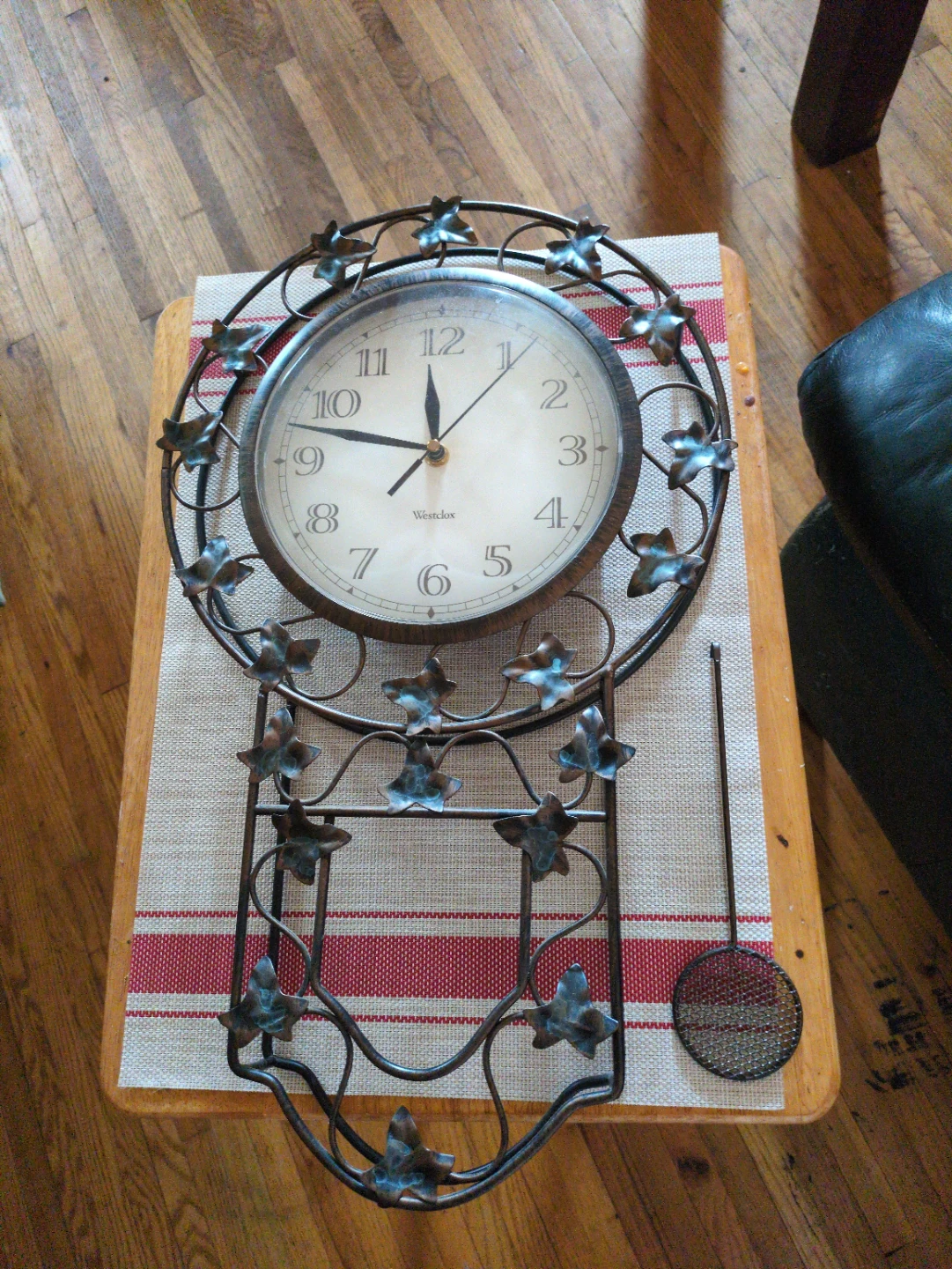 Westclox Decorative Wall Clock with Leaf Design - photo 2
