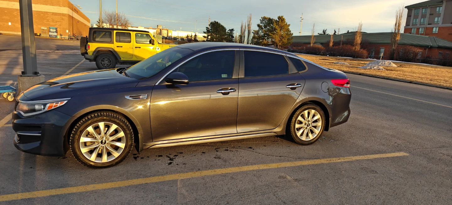 Dark Grey Kia Optima Sedan - photo 3