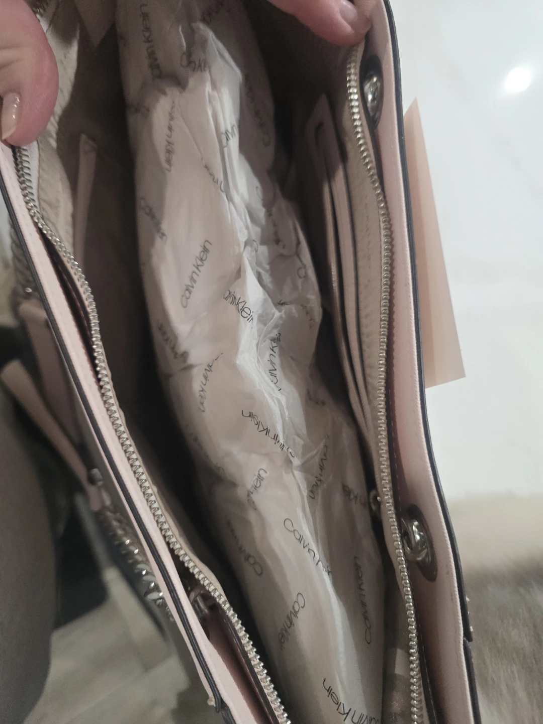 Calvin Klein Pink Tote Bag - photo 5