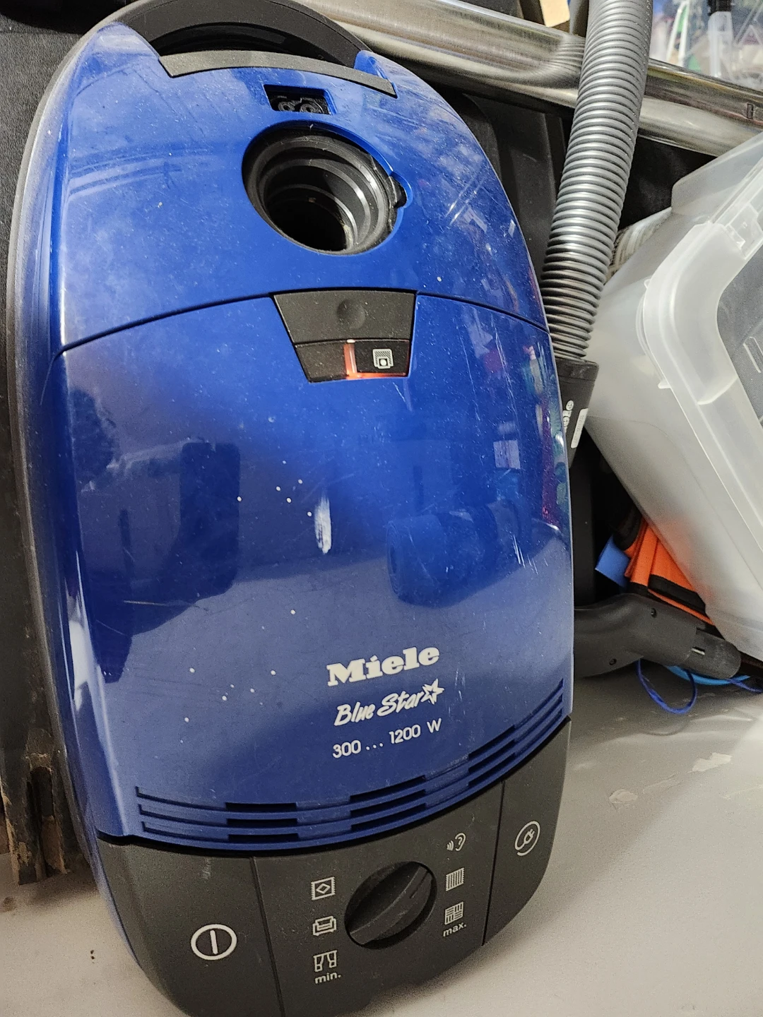 Miele Blue Star Vacuum Cleaner - 1200 W - photo 2