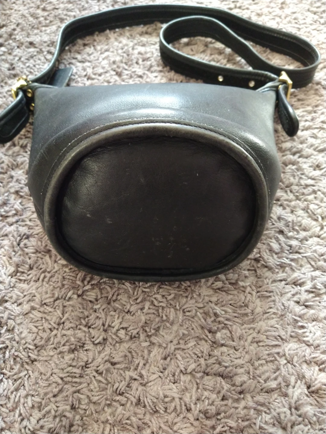 Vintage Black Leather Coach  Mini Maggie Duffle - photo 3