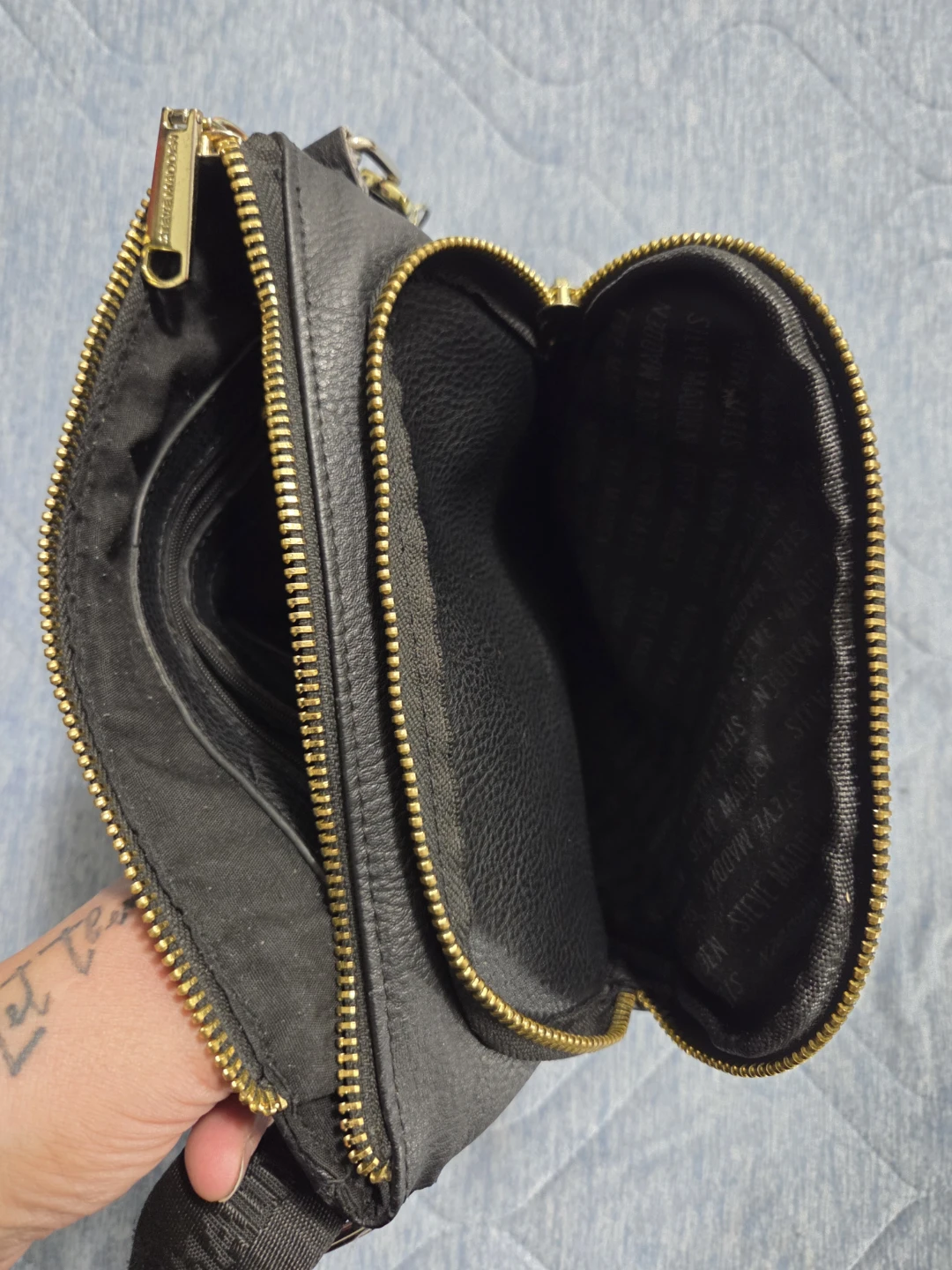 Steve Madden Black Embossed Crossbody Bag - photo 3
