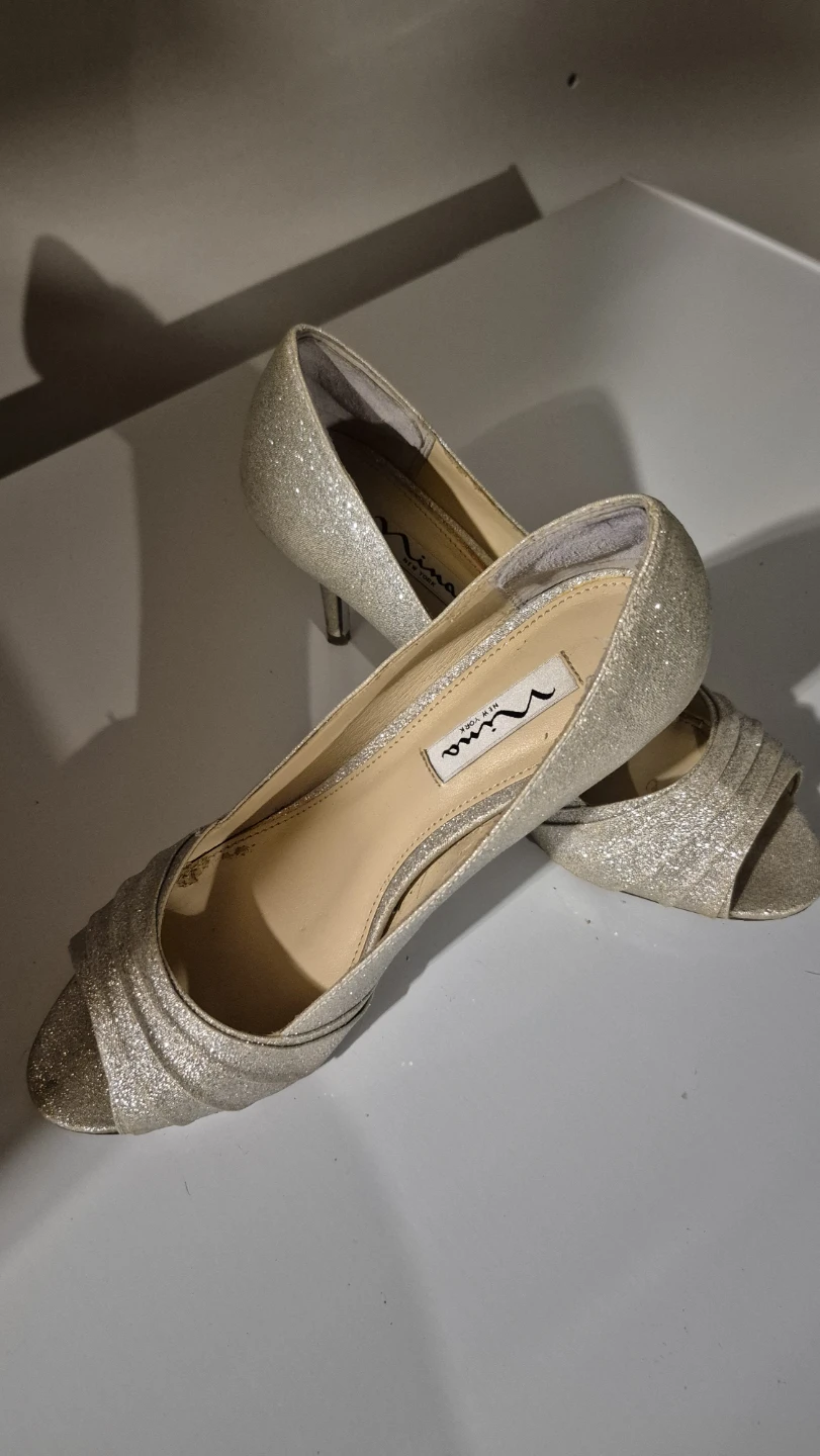 Nina Silver Glitter Peep Toe Heels Size 8 - photo 3