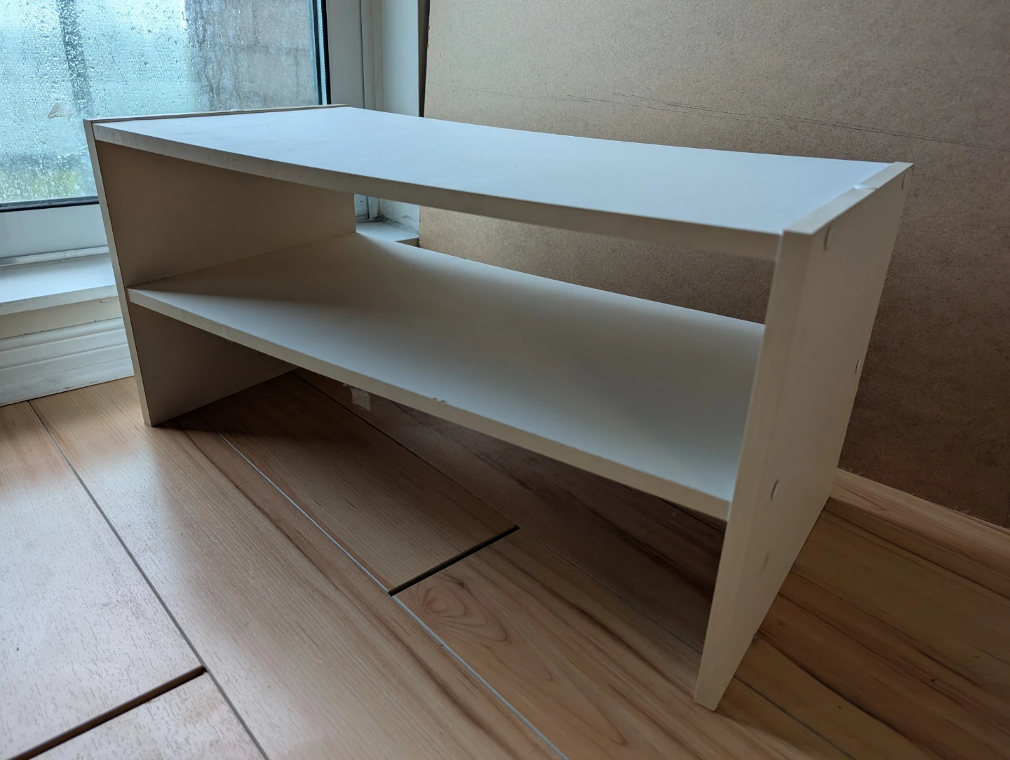 White Two-Tier Shelf Unit - photo 2