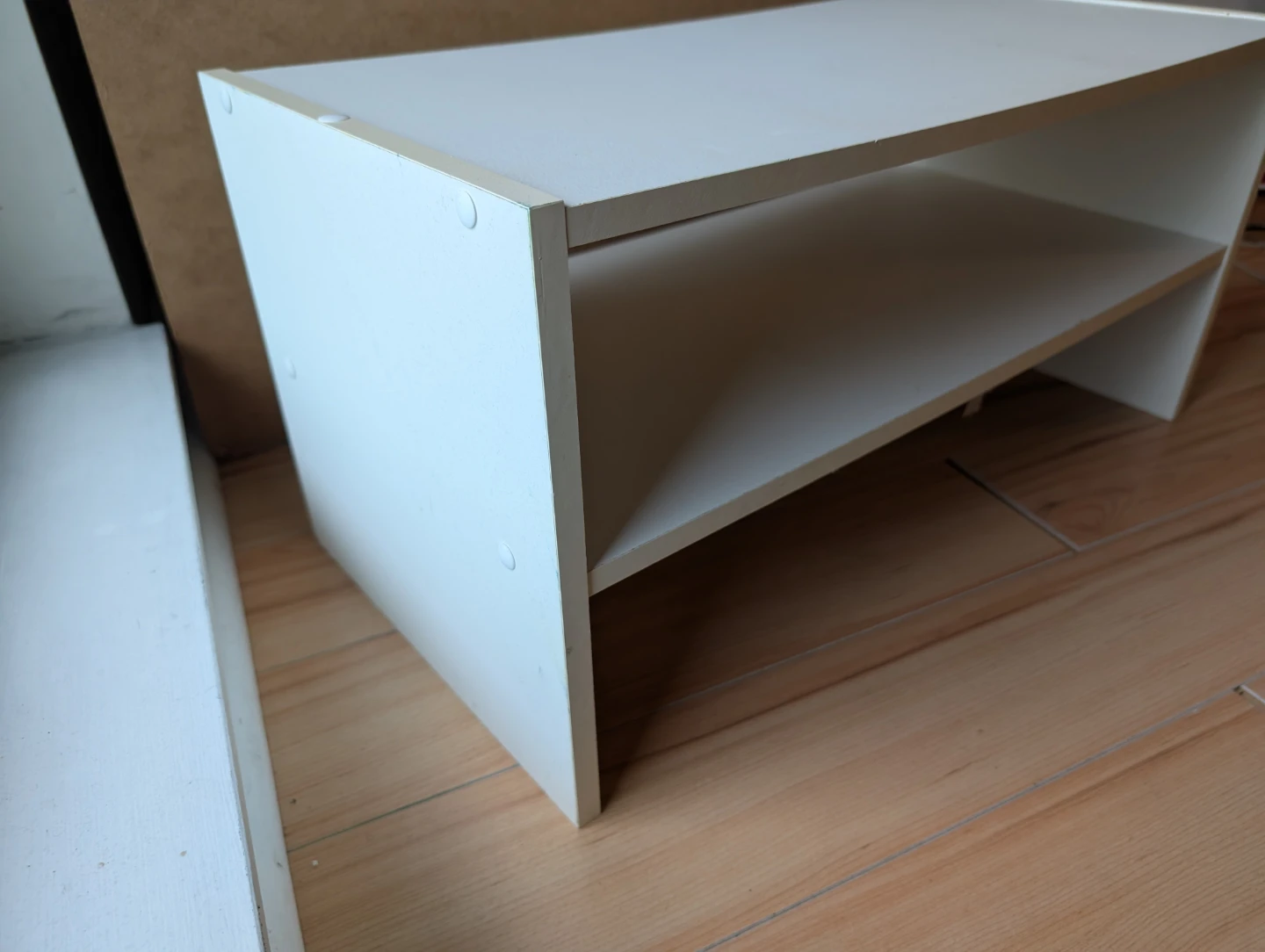 White Two-Tier Shelf Unit - photo 3