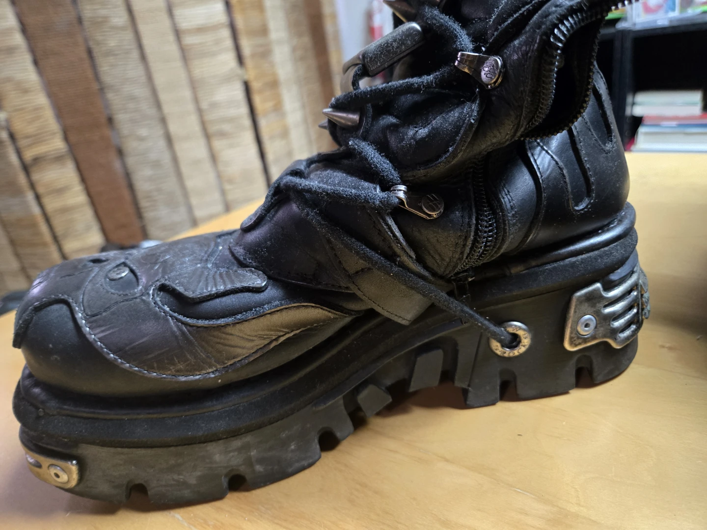 New Rock Black Leather Skull Boots - photo 4