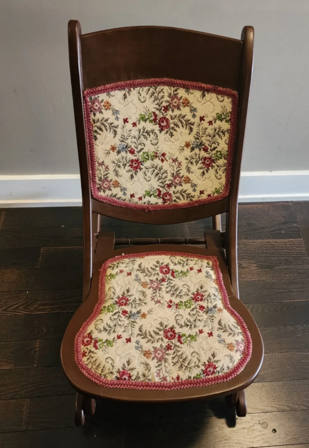 VTG Folding Rocking Chair Mid Century Style, Victorian