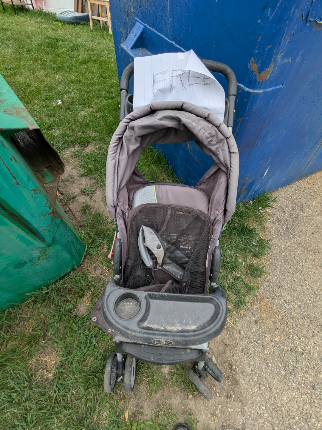 FREE baby stroller - photo 2