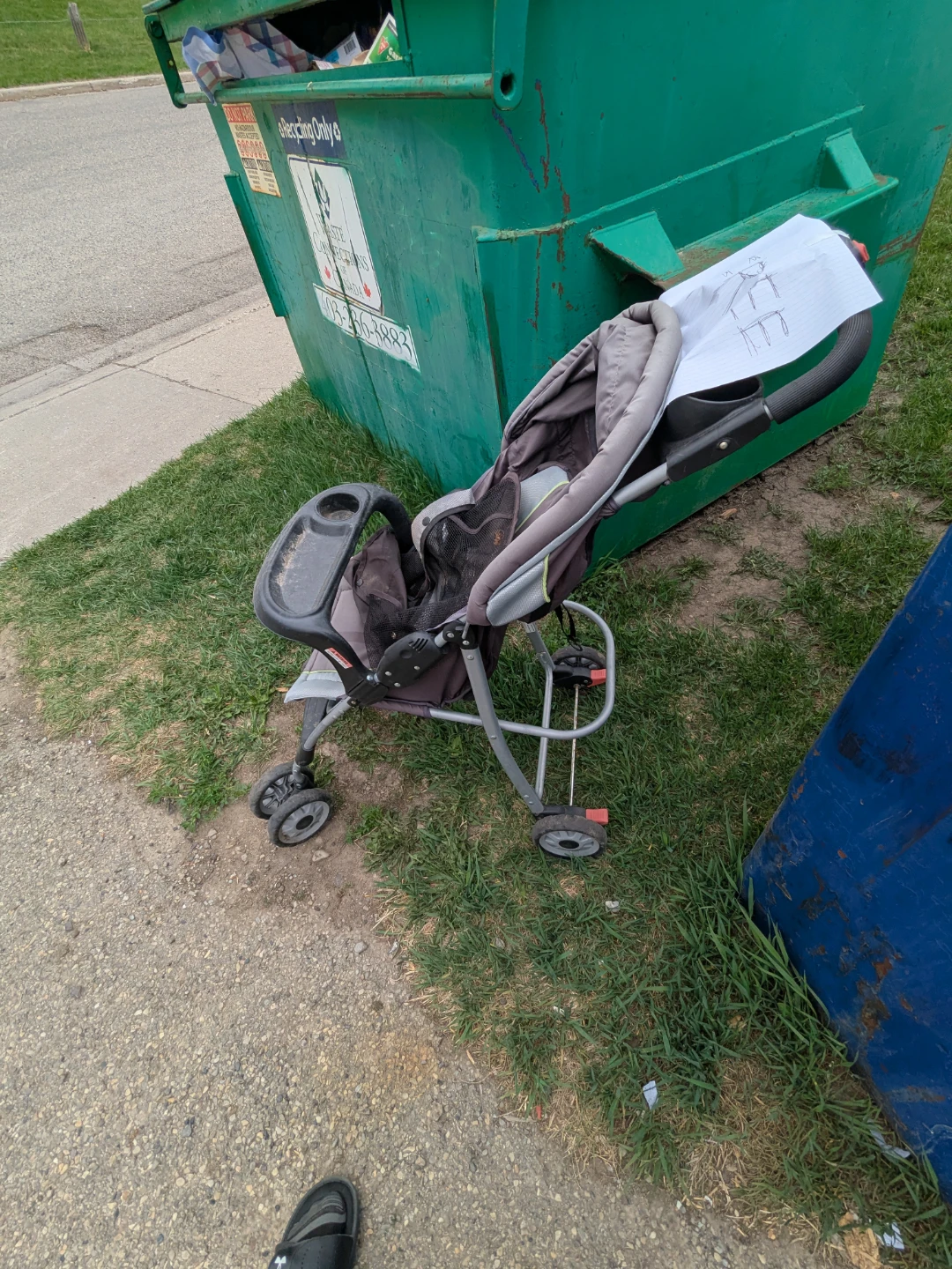 FREE baby stroller - photo 3