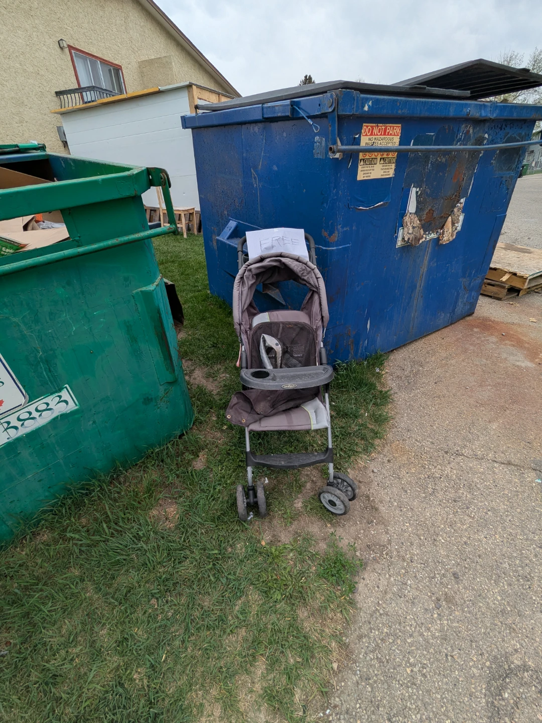 FREE baby stroller - photo 4