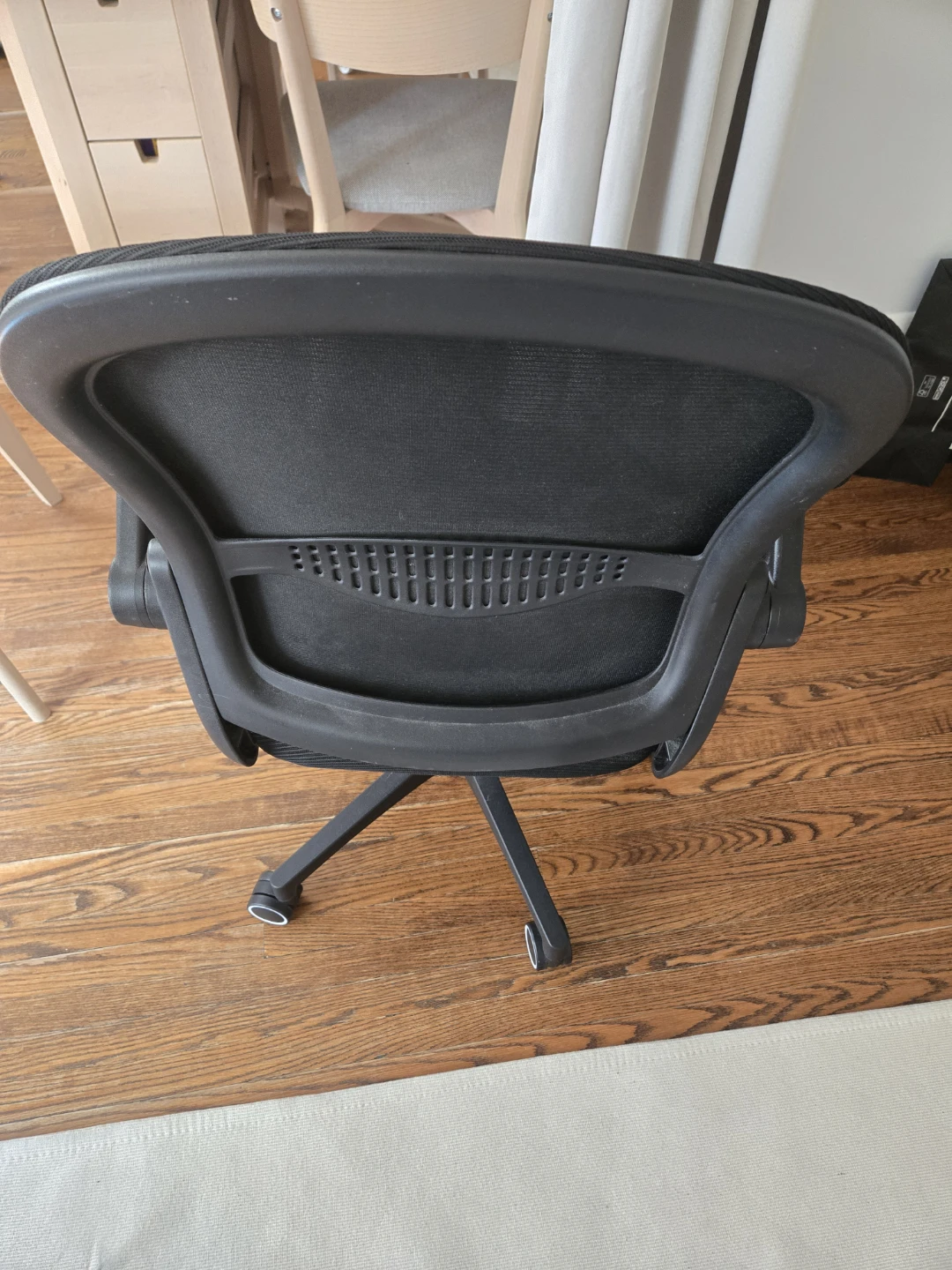 Black Ergonomic Office Chair - photo 3