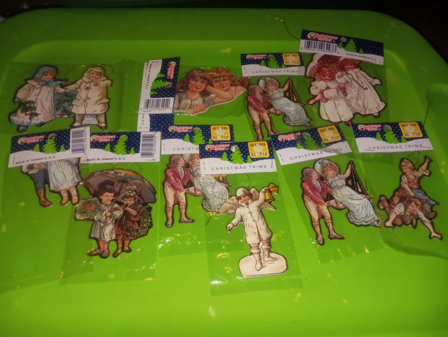 Vintage Christmas Trims Paper Ornaments Ornaments Lot (10)