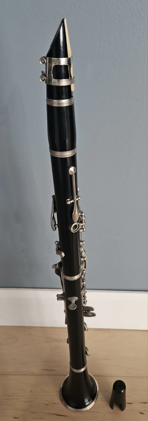 Clarinet with Case - photo 3