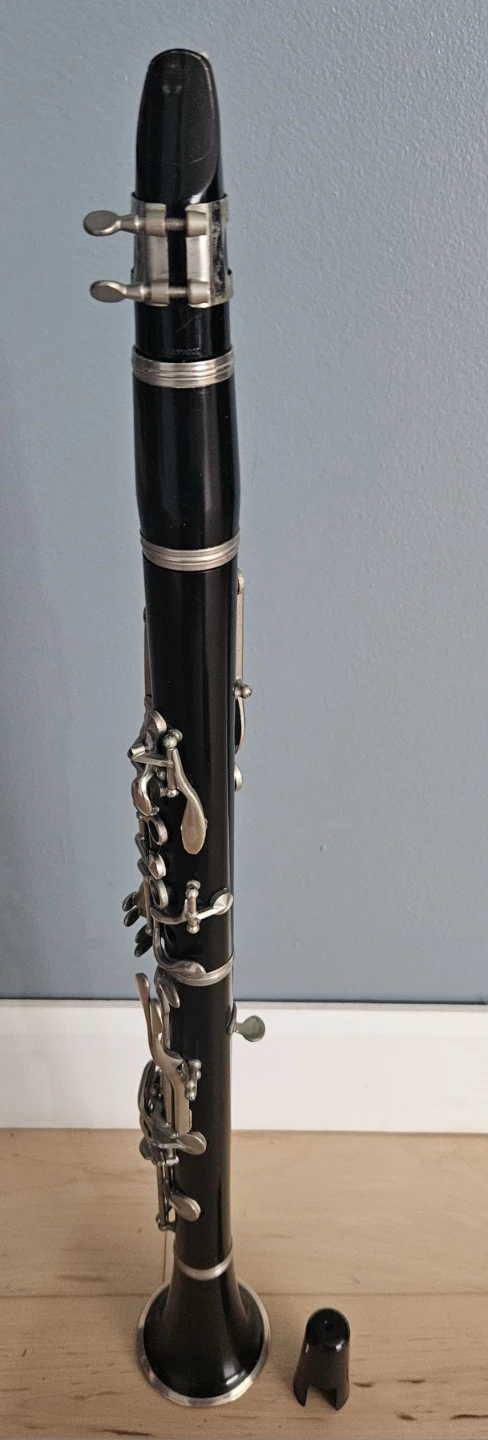 Clarinet with Case - photo 4
