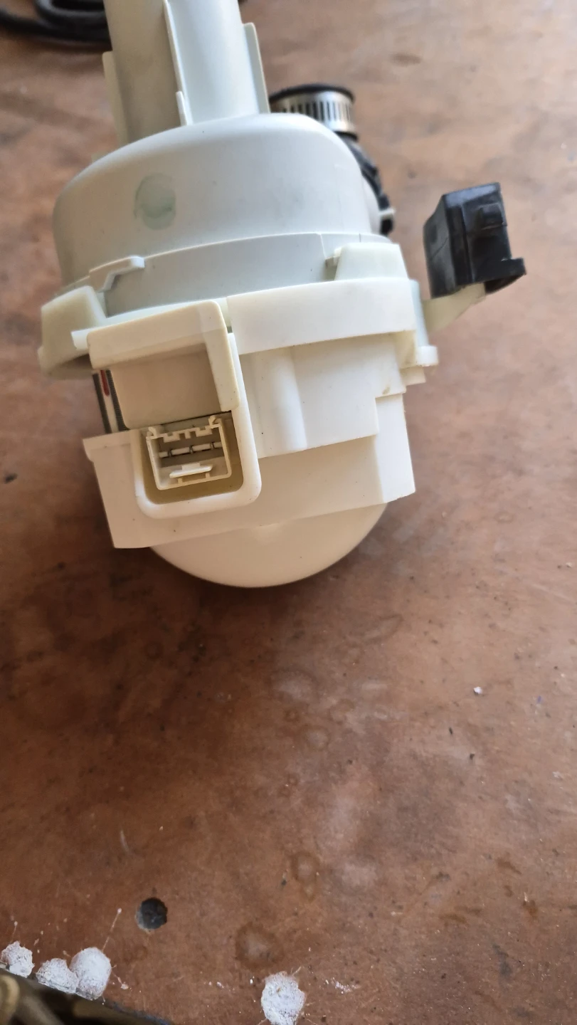 w10314568 Whirlpool/Kitchen aid circulation Pump - photo 2