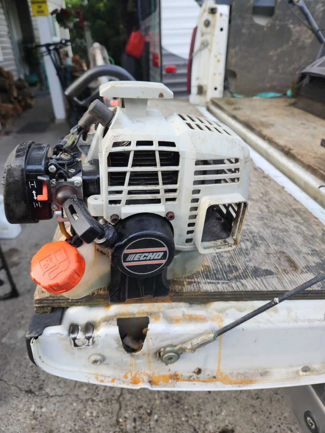 Echo trimmer - photo 2